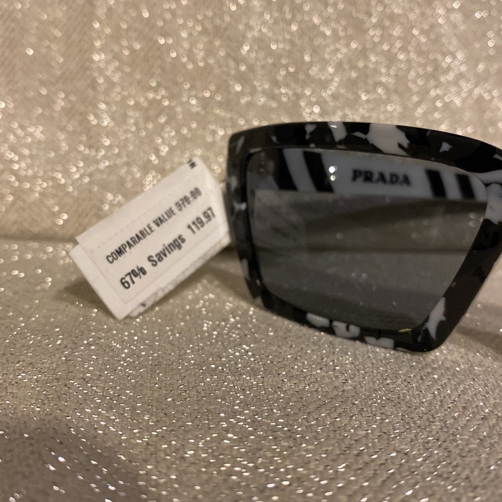 Prada Sunglasses - Picture 5 of 9